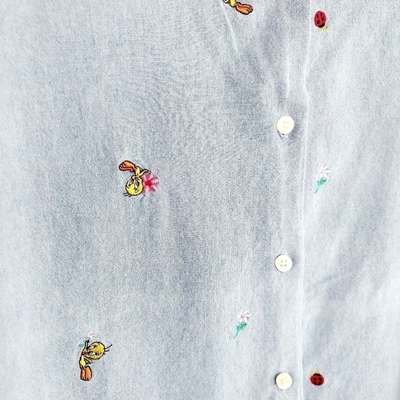 Vintage Warner Bros Tweety Denim Chambray Embroiderd Button-up Shirt Large Tunic - Picture 3 of 14